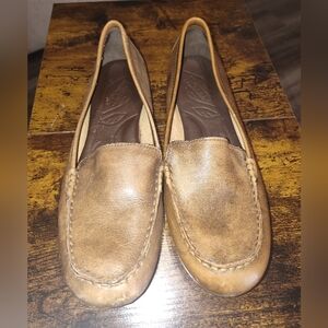 Women's Born leather loafers size 8